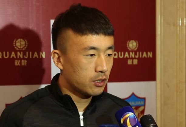ai一键裸体免费网站